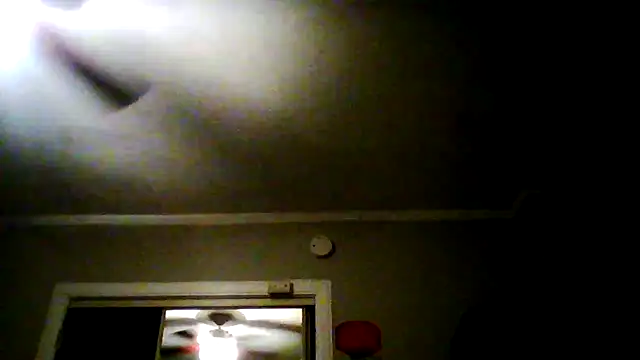 Snapshot of JezOne555 chatting on October 2025 10:37:02 AM JezOne555 online show from October 2025 10:37:02 AM