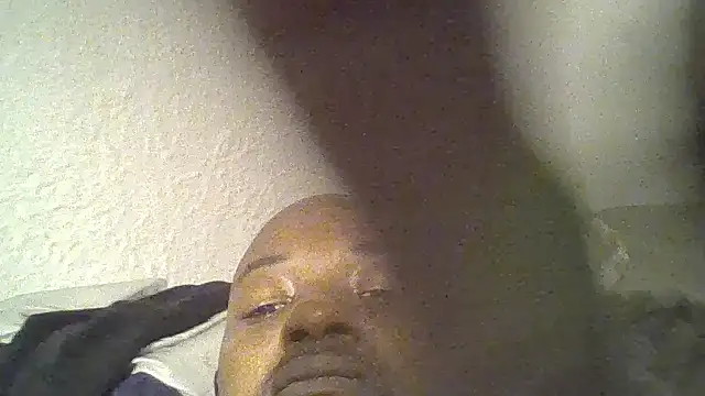 Snapshot of JezOne555 chatting on February 2026 04:11:01 AM JezOne555 online show from February 2026 04:11:01 AM