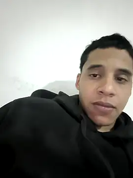 Snapshot of Grasonxxx chatting on April 2026 03:04:02 AM Grasonxxx online show from April 2026 03:04:02 AM