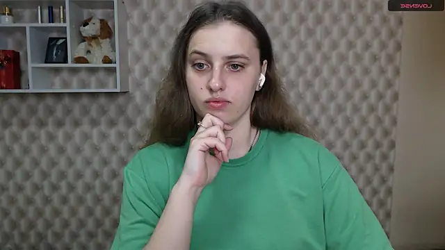 AmandaDimond  online show from April 2026 11:58:01 AM