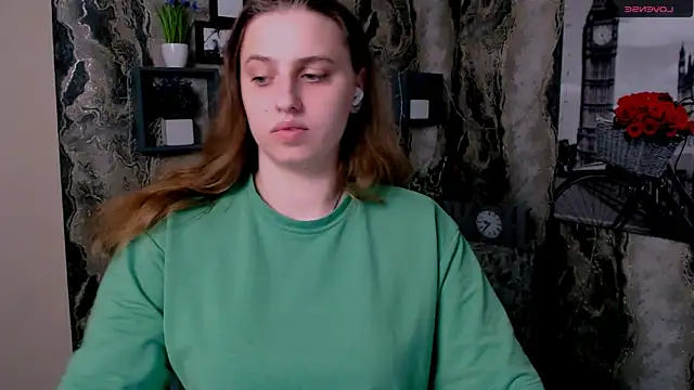 AmandaDimond  online show from April 2026 09:08:01 AM