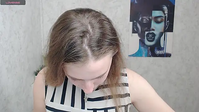 AmandaDimond  online show from April 2026 01:41:02 PM