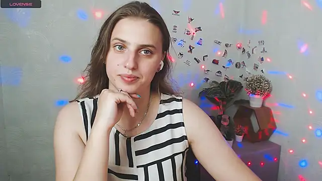 AmandaDimond  online show from June 2026 01:10:01 PM