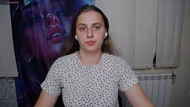 AmandaDimond  online show from June 2026 01:11:01 PM