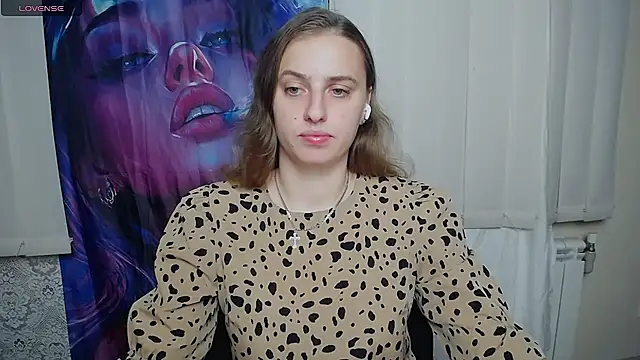 AmandaDimond  online show from July 2026 12:31:02 PM