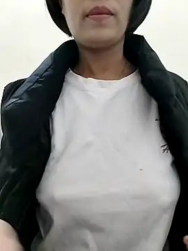 love sexy090 online show from January 2026 12:01:02 AM