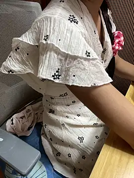 Mina048 online show from June 2026 08:05:02 AM