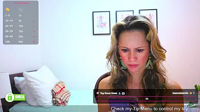 Miasiren online show from September 2025 02:28:01 PM