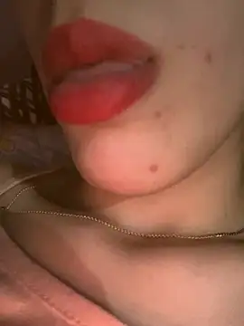 Mimisixo online show from September 2025 11:15:01 PM