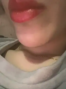 Mimisixo online show from April 2026 11:47:02 PM