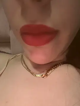 Mimisixo online show from April 2026 10:33:02 PM