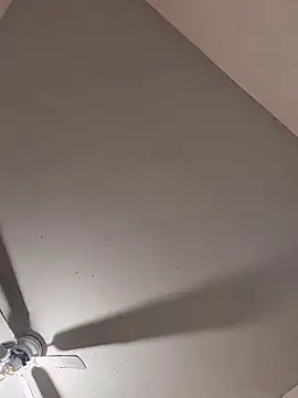 Cnutt310 online show from April 2026 05:40:02 PM