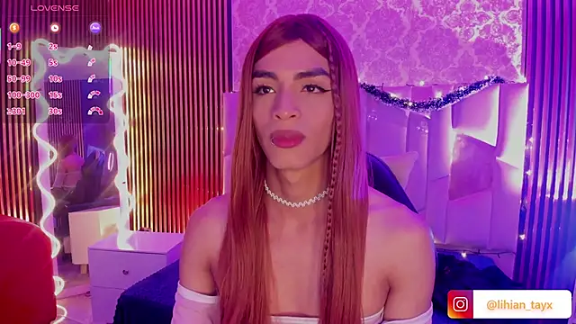 LIHIAN TAY online show from November 2025 04:56:01 AM