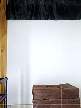 angierot2025 online show from April 2026 09:17:01 PM