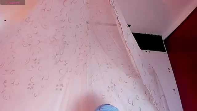 kinkyboat23 online show from April 2026 04:23:01 PM