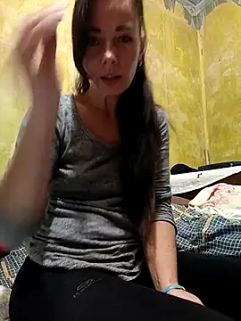 Adeline3302 online show from October 2025 04:05:02 PM