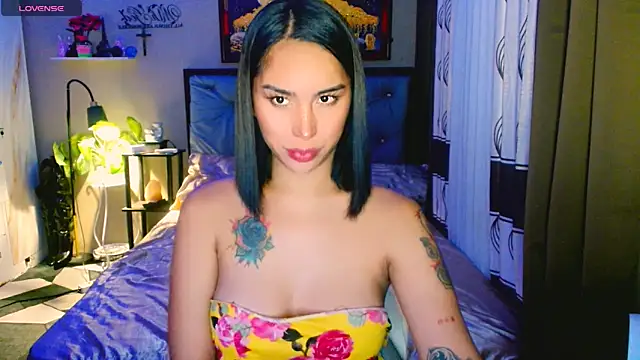 Franchesca Trans online show from November 2025 01:48:02 AM