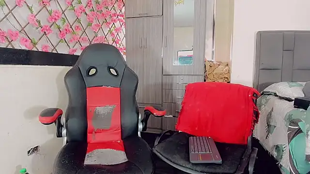 thiara veky online show from March 2026 07:32:01 PM