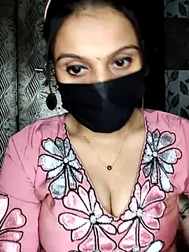 Snapshot of Horny_Shalu chatting on September 2025 06:09:02 PM Horny Shalu online show from September 2025 06:09:02 PM