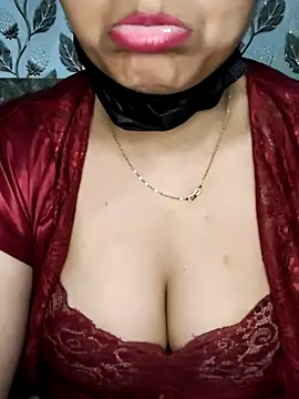 Horny Shalu online show from April 2026 06:33:02 PM