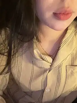 Nancy68 online show from April 2026 05:28:01 PM