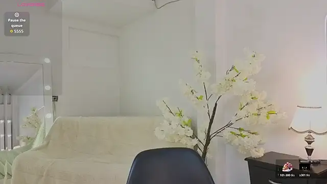 InnaVolkova online show from July 2026 01:09:01 PM