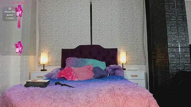 Zamara Kleii online show from September 2025 05:20:01 AM