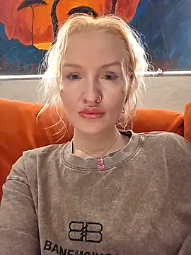 KateMonroe online show from April 2026 10:34:02 PM