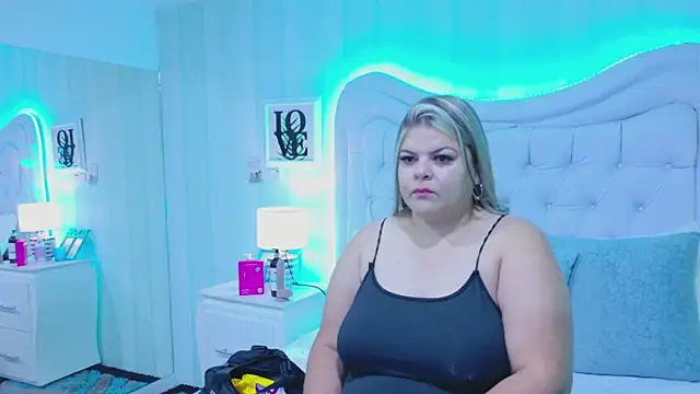 KiimBrooks online show from October 2025 10:49:01 AM