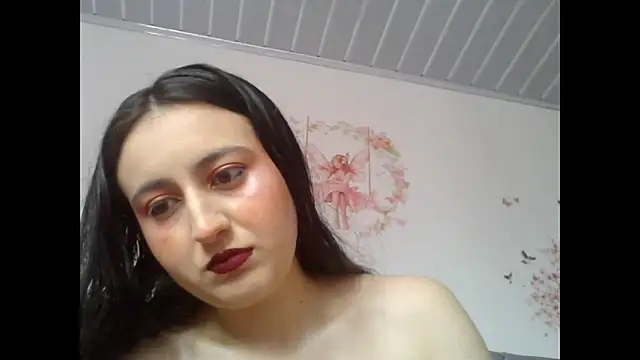 Snapshot of MillyDulce_ chatting on October 2025 07:25:02 PM MillyDulce  online show from October 2025 07:25:02 PM