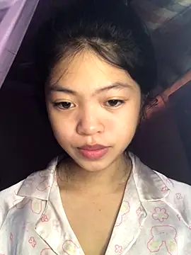 Snapshot of Thy00__ chatting on October 2025 01:37:02 AM Thy00 online show from October 2025 01:37:02 AM