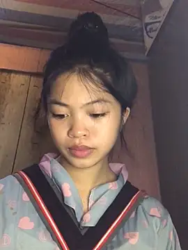 Snapshot of Thy00__ chatting on October 2025 02:44:01 AM Thy00 online show from October 2025 02:44:01 AM