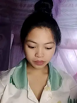 Snapshot of Thy00__ chatting on November 2025 02:52:02 PM Thy00 online show from November 2025 02:52:02 PM