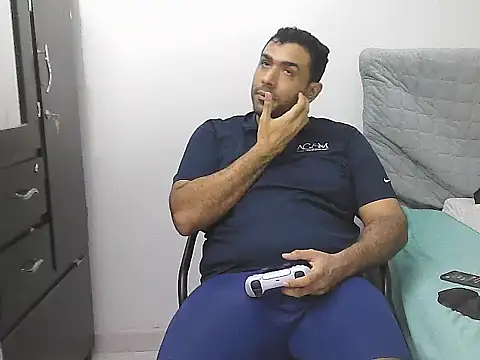 morenocabro10 online show from April 2026 02:28:02 AM