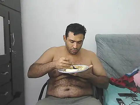 Snapshot of morenocabro10 chatting on April 2026 03:59:02 AM morenocabro10 online show from April 2026 03:59:02 AM