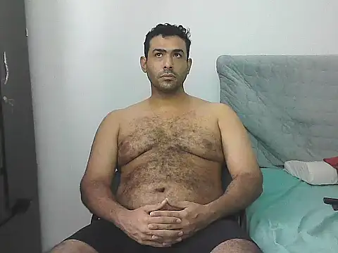 Snapshot of morenocabro10 chatting on April 2026 05:32:02 PM morenocabro10 online show from April 2026 05:32:02 PM