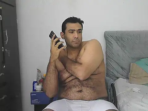 Snapshot of morenocabro10 chatting on June 2026 04:15:01 AM morenocabro10 online show from June 2026 04:15:01 AM
