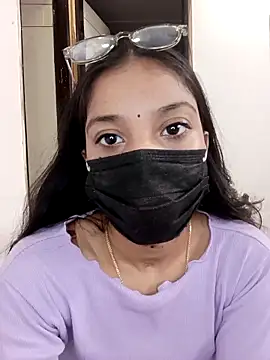 Snapshot of Cute_Rakhi8 chatting on November 2025 04:22:01 AM Cute Rakhi8 online show from November 2025 04:22:01 AM