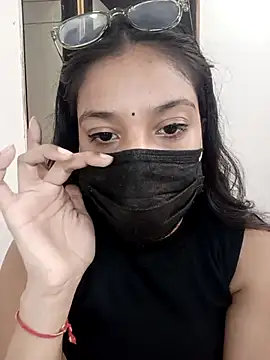 Snapshot of Cute_Rakhi8 chatting on November 2025 04:55:01 AM Cute Rakhi8 online show from November 2025 04:55:01 AM