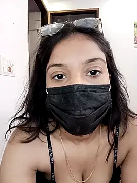 Snapshot of Cute_Rakhi8 chatting on December 2025 05:01:01 AM Cute Rakhi8 online show from December 2025 05:01:01 AM