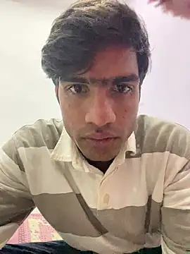 Snapshot of funny_sexxx chatting on February 2026 05:44:02 AM funny sexxx online show from February 2026 05:44:02 AM