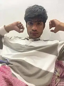 Snapshot of funny_sexxx chatting on February 2026 05:25:02 AM funny sexxx online show from February 2026 05:25:02 AM