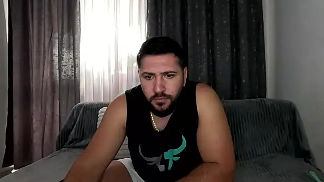 Gold Alpha Boy online show from October 2025 11:21:02 AM