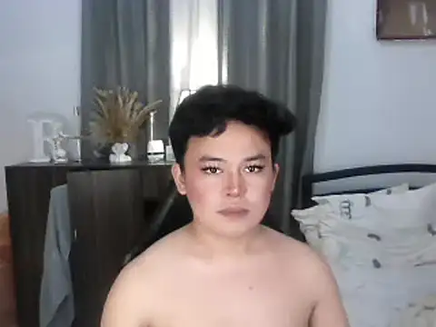 annocentboy online show from November 2025 01:24:03 PM