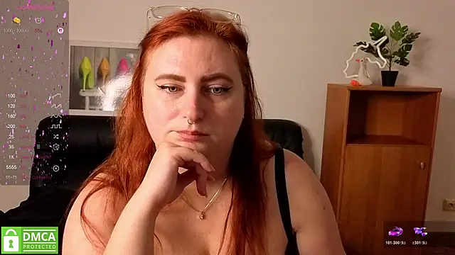 Snapshot of Alicia_love00 chatting on July 2026 03:32:01 PM Alicia love00 online show from July 2026 03:32:01 PM