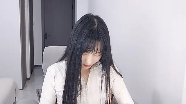 Lisa-3333 online show from November 2025 12:49:02 PM