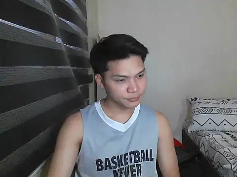 Helleron online show from April 2026 09:33:02 AM