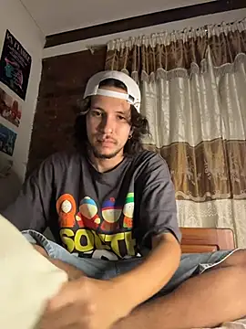 Luxx 14 online show from April 2026 04:40:01 AM