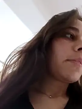 Isabella5 Brown  online show from February 2026 07:42:02 PM