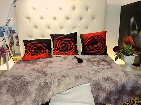 Playfullmaniac online show from January 2026 11:05:01 AM